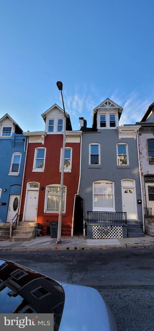 132 Pear St, Reading, PA 19601 - photo 4