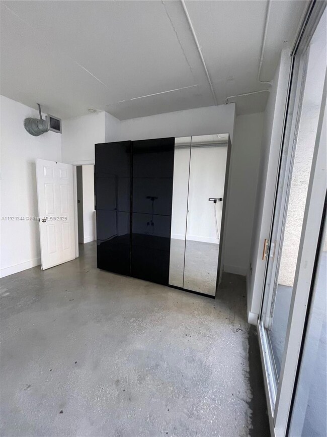 The Yorker unit 603, Miami, FL 33137 - photo 7