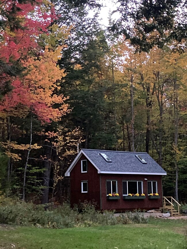 413 E Deering Rd, Deering, NH 03244 - photo 5