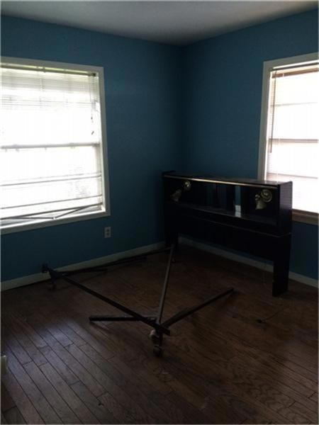 212 Feuhs Ln, Houston, TX 77022 - photo 5