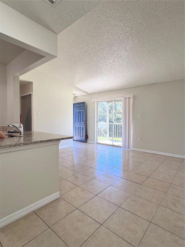 3834 Bay Club Cir unit 203, Kissimmee, FL 34741 - photo 7