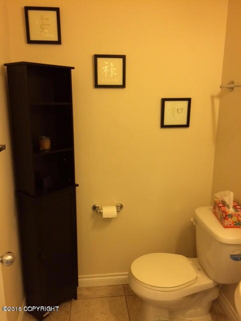 5241 E 26th Ave unit 8, Anchorage, AK 99508 - photo 4