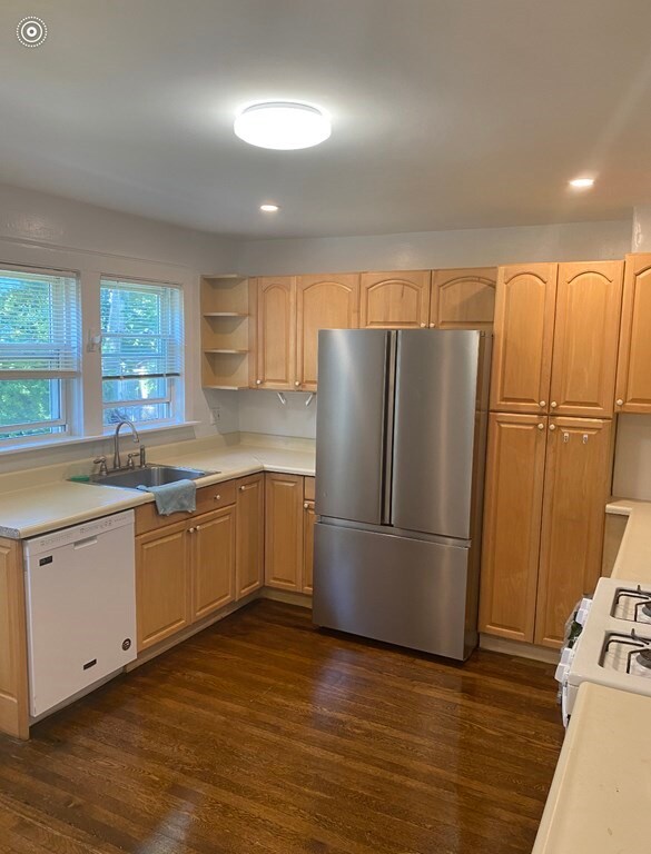 100 Ruggles St, Quincy, MA 02169 - photo 2