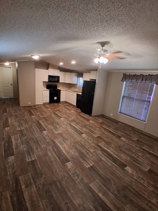 7650 U S 90 unit 522, San Antonio, TX 78227 - photo 2