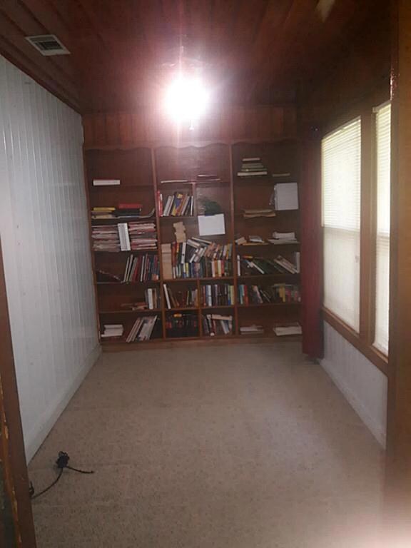 8162 Glenbrook Dr, Houston, TX 77017 - photo 7