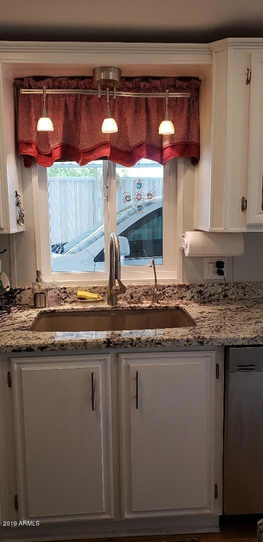 3800 Ill Kitchen 3