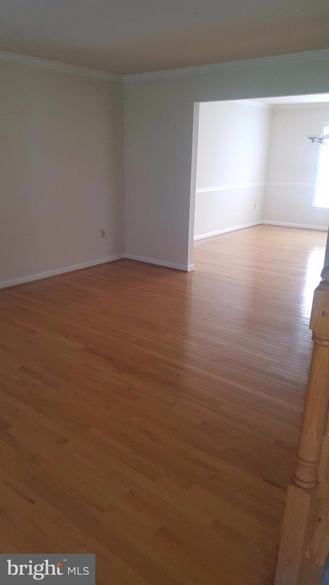 4055 Solomons Island Rd, Huntingtown, MD 20639 - photo 2