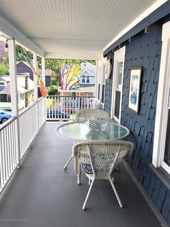 Fabulous Private Porch