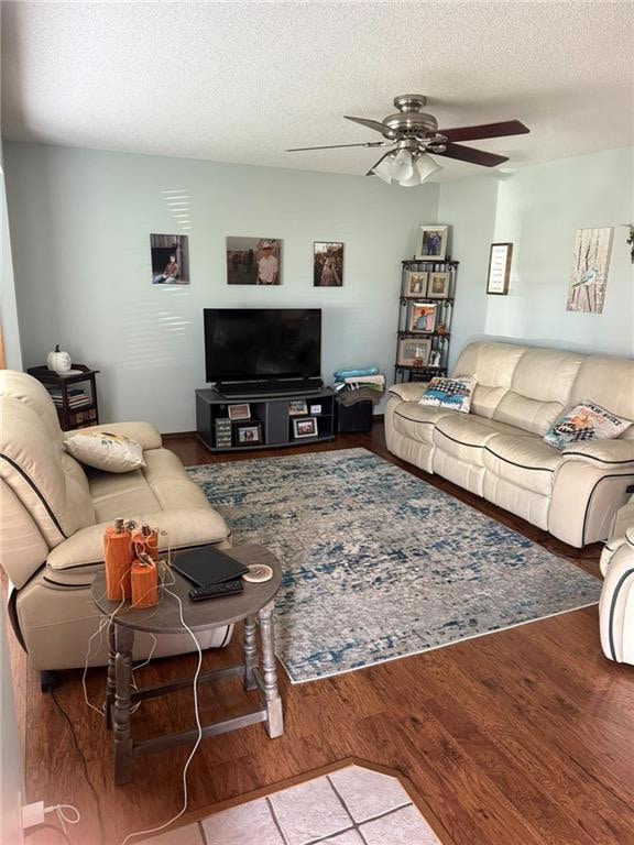 2053 S Crestline Ct, Wichita, KS 67209 - photo 3