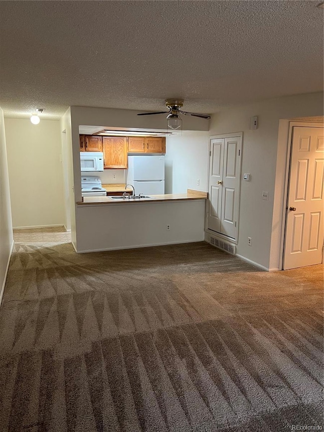 447 S Memphis Way unit 5, Aurora, CO 80017 - photo 2