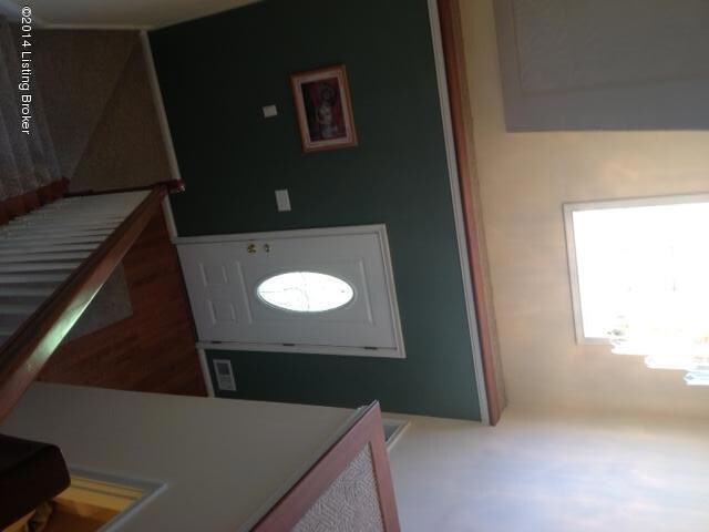 6920 Catalpa Springs Dr, Louisville, KY 40228 - photo 5