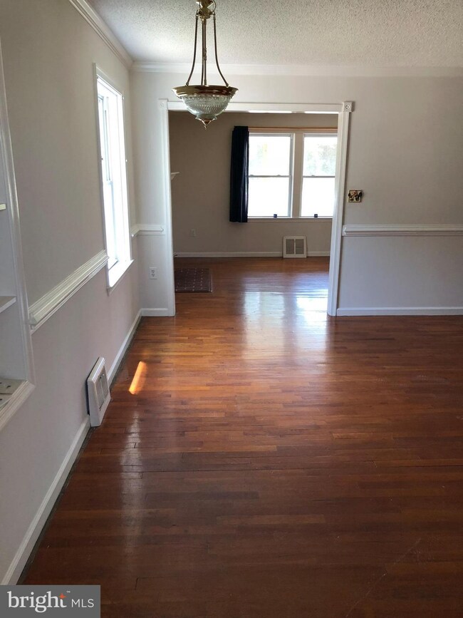 573 Fairfax Pike, Stephens City, VA 22655 - photo 6