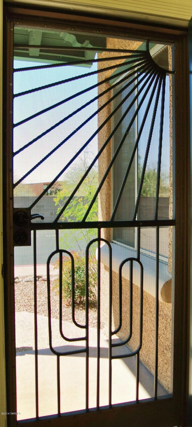 Front screen door
