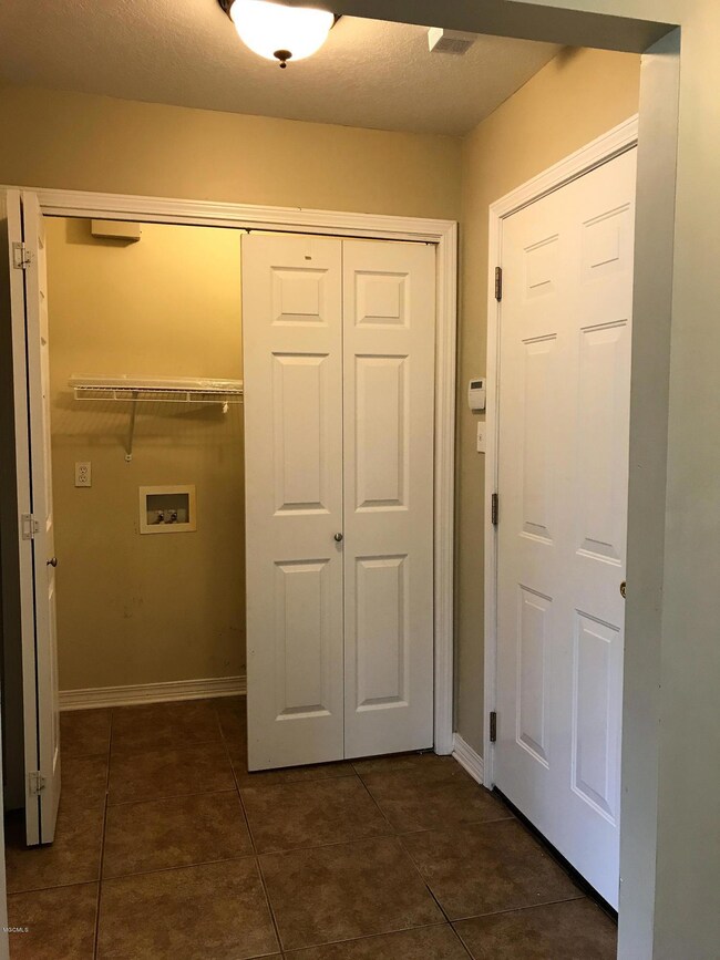 9BFB7804-CDE9-4687-A8C4-00B6059A0D14