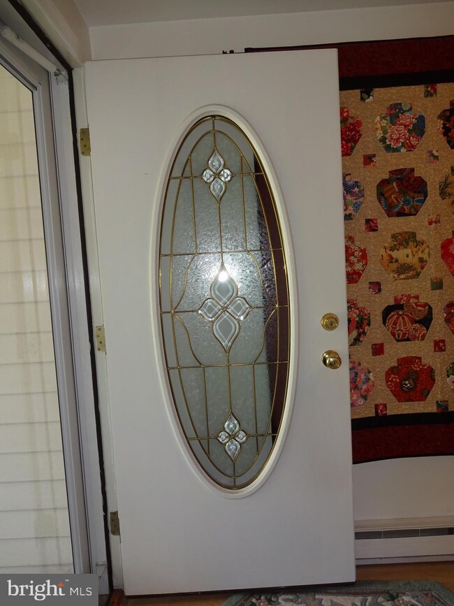 27 Windsor Rd, Southampton, NJ 08088 - photo 5