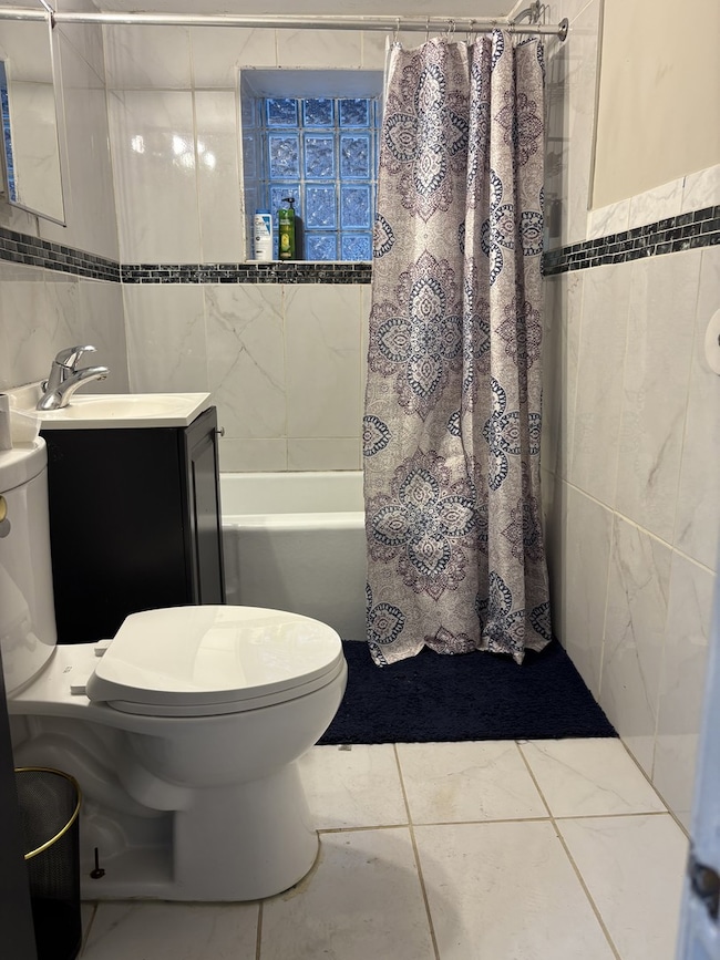 3924 N Sawyer Ave, Chicago, IL 60618 - photo 7