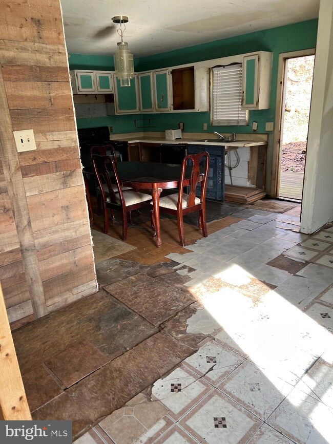 5624 Mose Cir, Sharpsburg, MD 21782 - photo 6