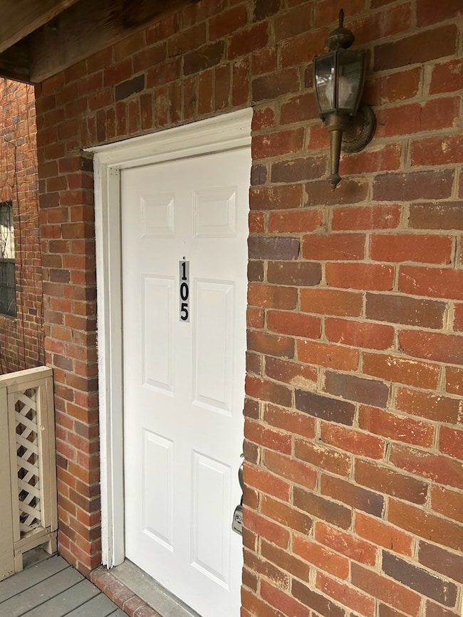 406 S Thornton Ave unit 105, Dalton, GA 30720 - photo 2