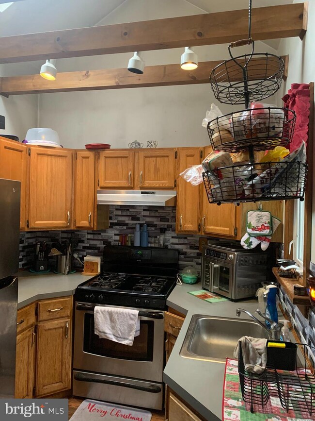 317 Cedarcroft Ave, Audubon, NJ 08106 - photo 5