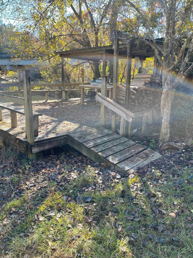 7996 Coastal Hwy, Crawfordville, FL 32327 - photo 5