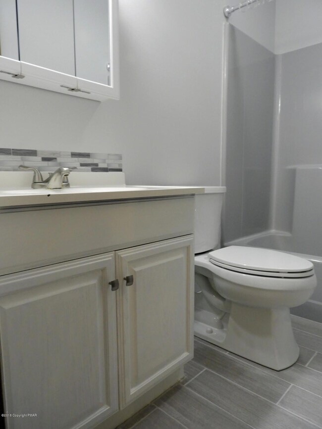 21 Mountain Dr unit 102, Mount Pocono, PA 18344 - photo 7