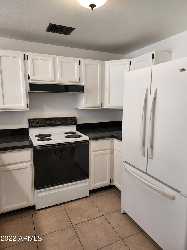 2124 N College Ct, Chandler, AZ 85224 - photo 4