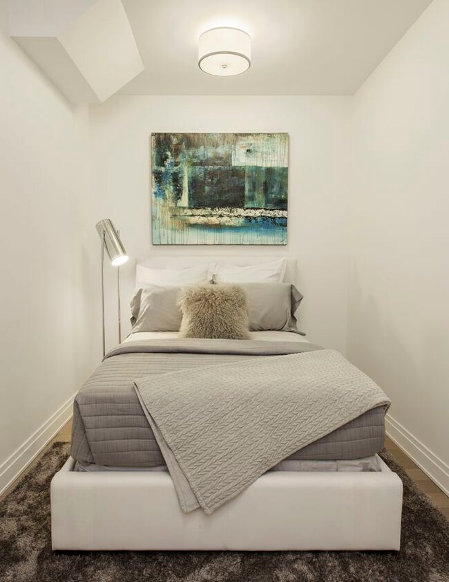 70 Pine St unit 1026, New York, NY 10005 - photo 3