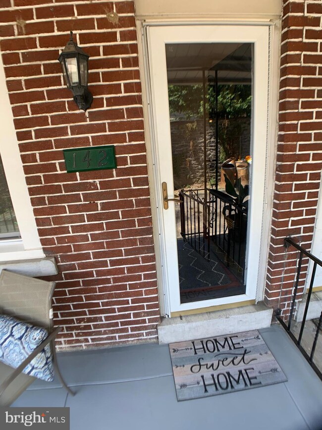 142 Mallory St, Philadelphia, PA 19127 - photo 2