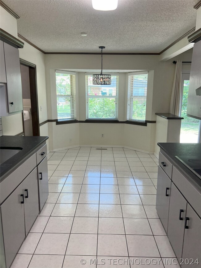 7027 E 71st Ct, Tulsa, OK 74133 - photo 5