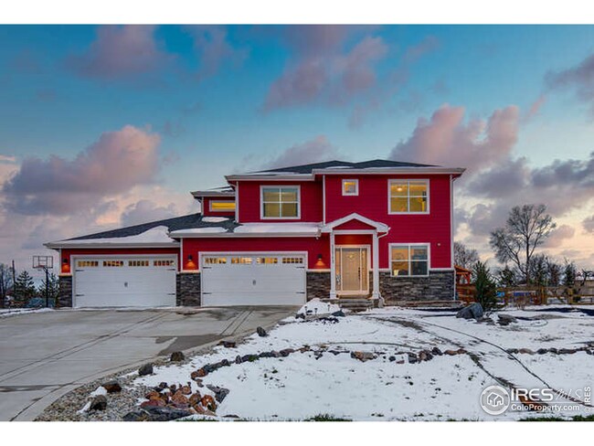 12713 Strawberry Circle