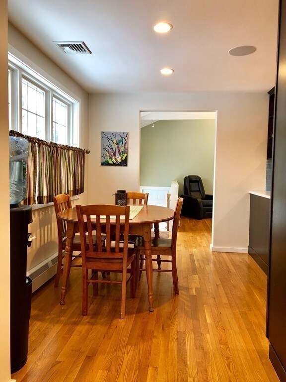 71 Bumble Bee Cir, Shrewsbury, MA 01545 - photo 6