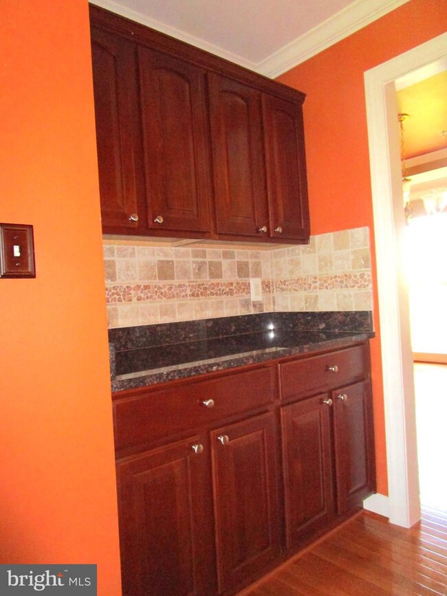 14204 Derby Ridge Rd, Bowie, MD 20721 - photo 5