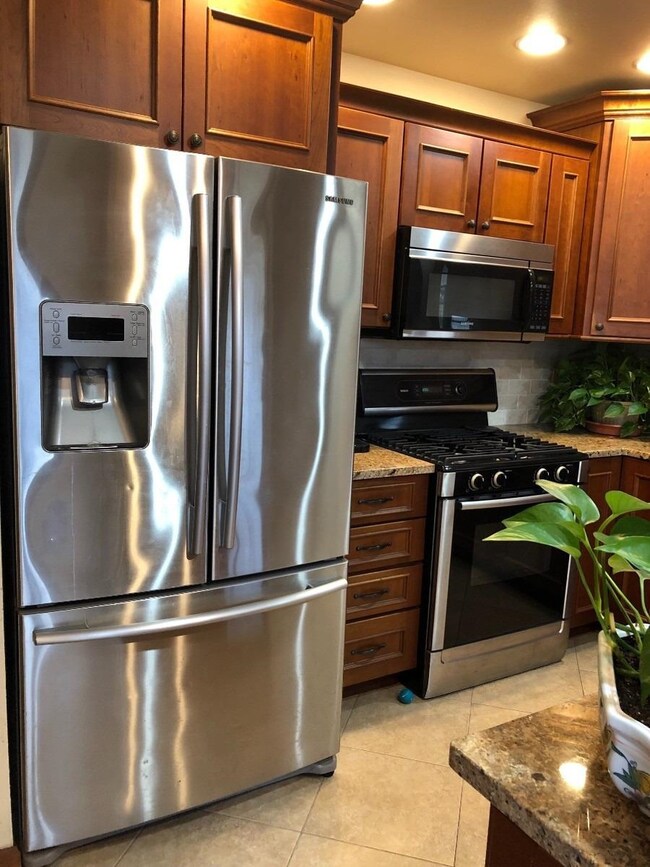 5377 Hanley Ln, Crown Point, IN 46307 - photo 4