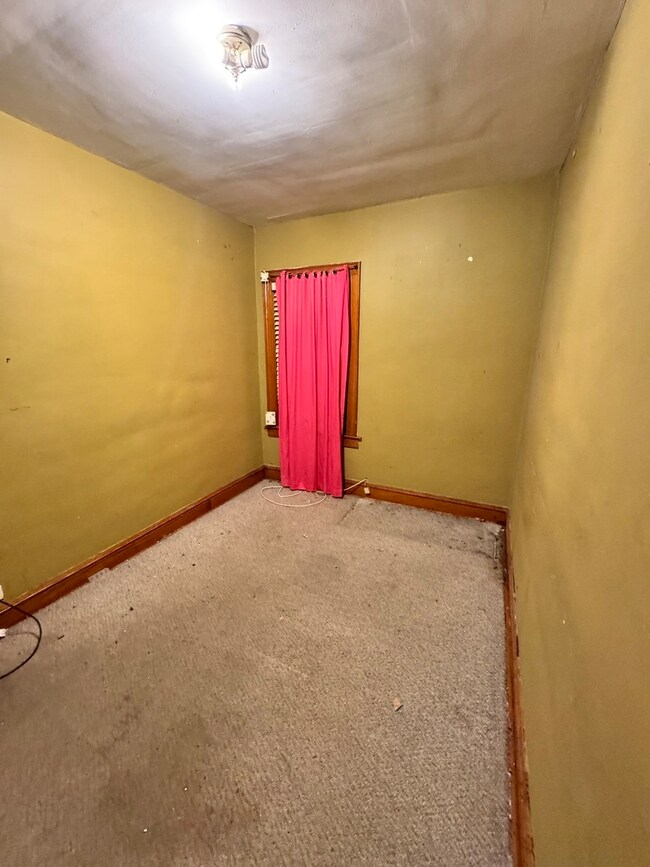 6808 S Maplewood Ave, Chicago, IL 60629 - photo 5