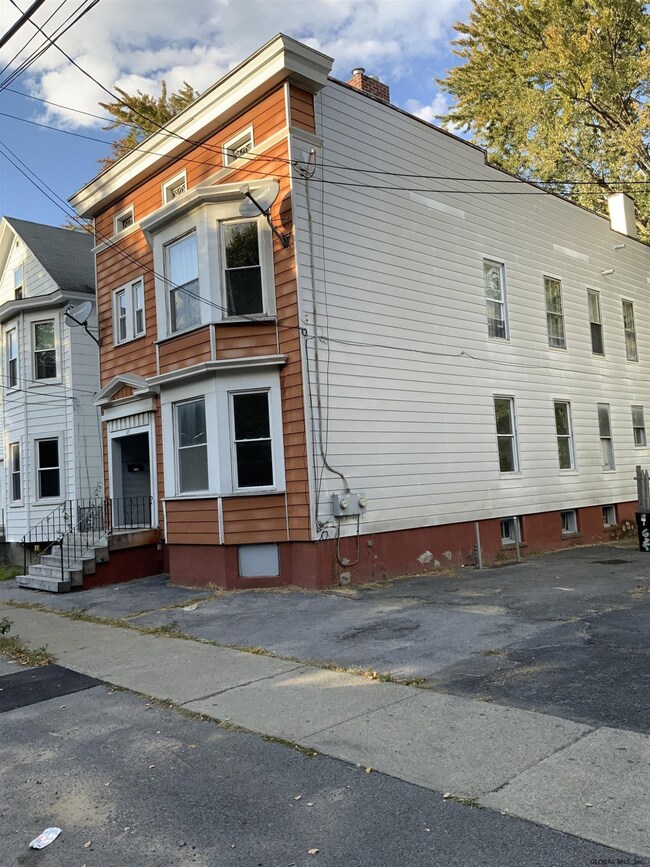 685 3rd St unit 1, Albany, NY 12206 - photo 3