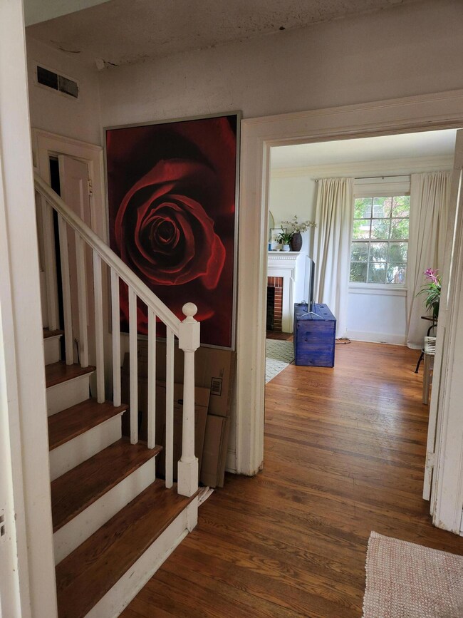 29 pendleton foyer