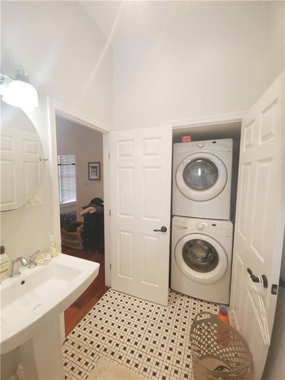 1002 Third St unit 6, New Orleans, LA 70130 - photo 7