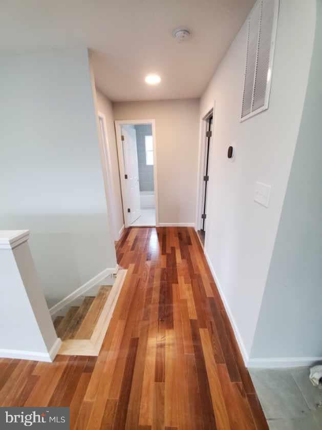 707 Larchmont Ave, Capitol Heights, MD 20743 - photo 2