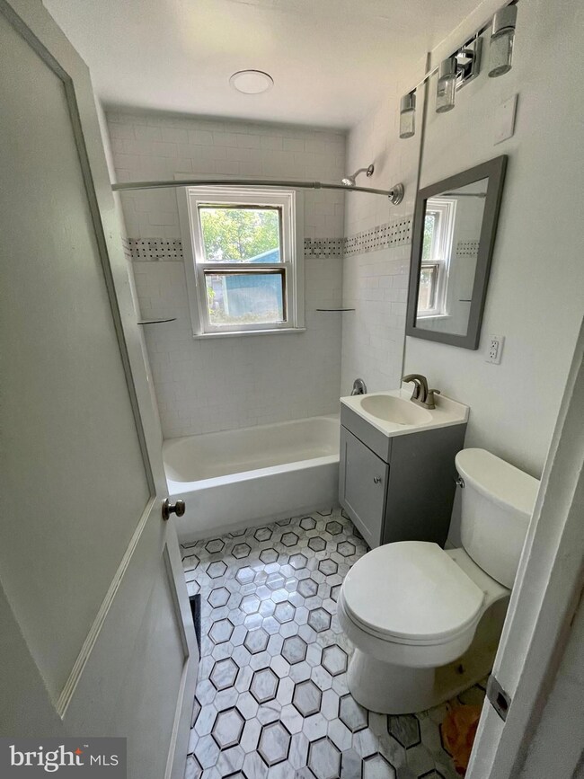 2403 W Walnut St, Colmar, PA 18915 - photo 7