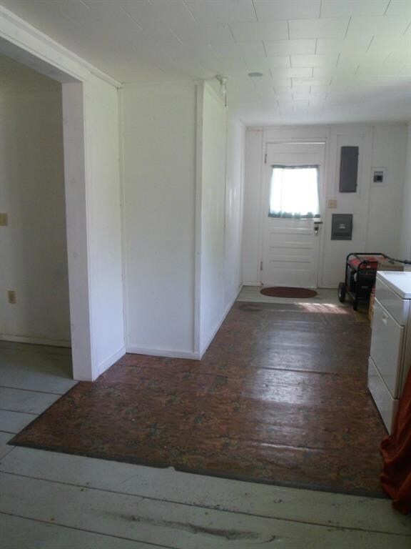 Attached barn currently serves as an...