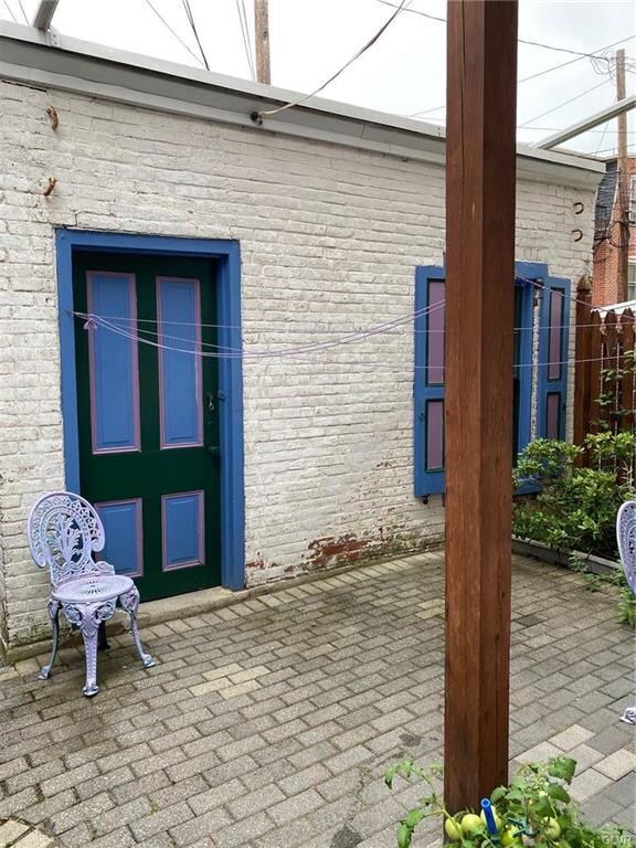 138 N 10th St, Allentown, PA 18102 - photo 2