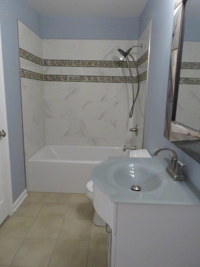 589 Wheeler Ln, Mount Washington, KY 40047 - photo 7