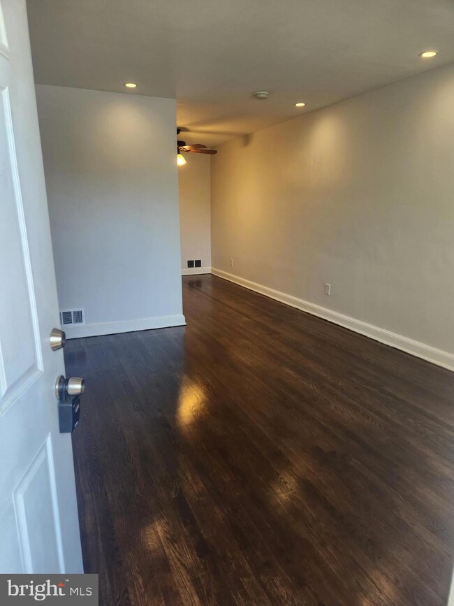 4519 Texas Ave SE, Washington, DC 20019 - photo 2