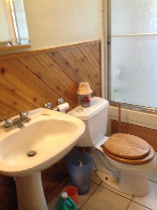 443 N Cline Ave, Griffith, IN 46319 - photo 7