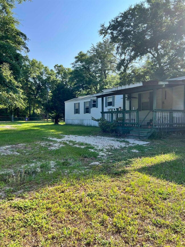 2021 Stork Rd, Tallahassee, FL 32305 - photo 2