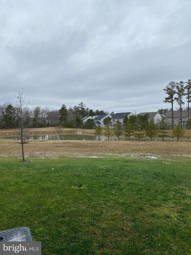 7308 Chaddsford Shoreside Ct, Brandywine, MD 20613 - photo 2