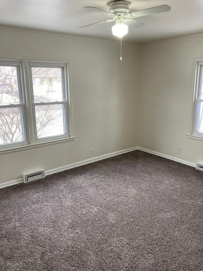 4117 Seigman Ave, Columbus, OH 43213 - photo 6