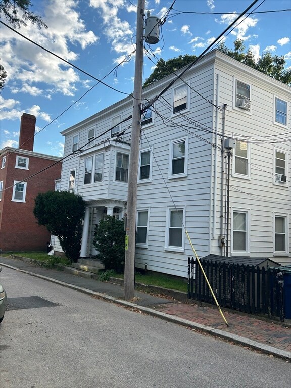 2 Pickman St unit 5, Salem, MA 01970 - photo 3