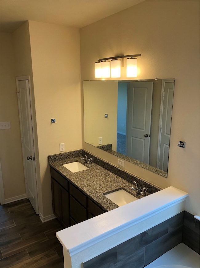 1006 Old Vine Rd, Brenham, TX 77833 - photo 7