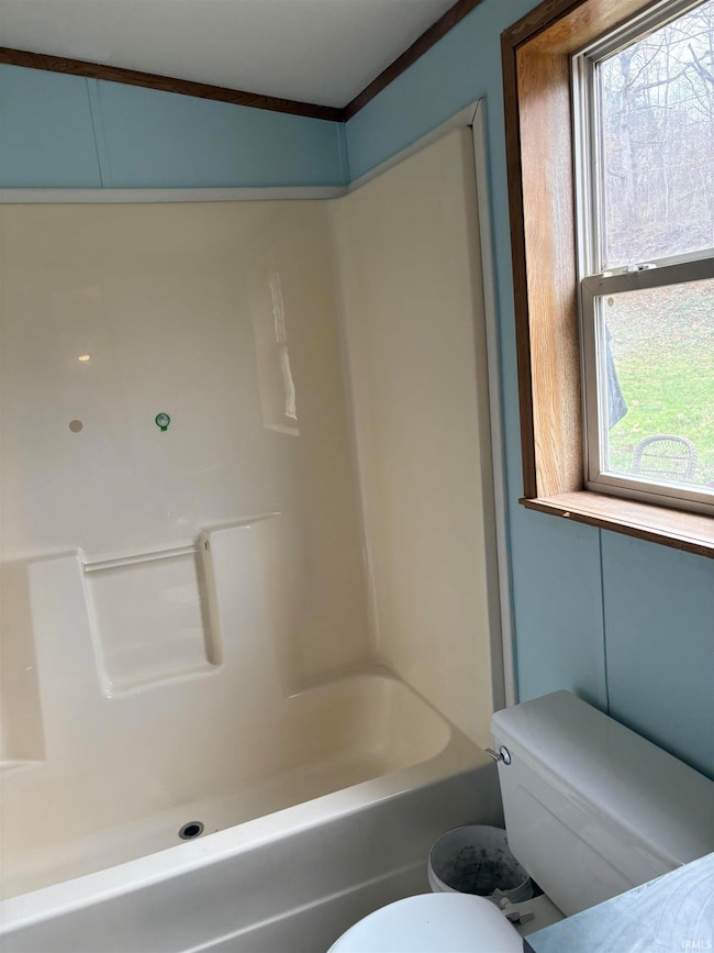 358 N Sycamore Rd, Taswell, IN 47175 - photo 5